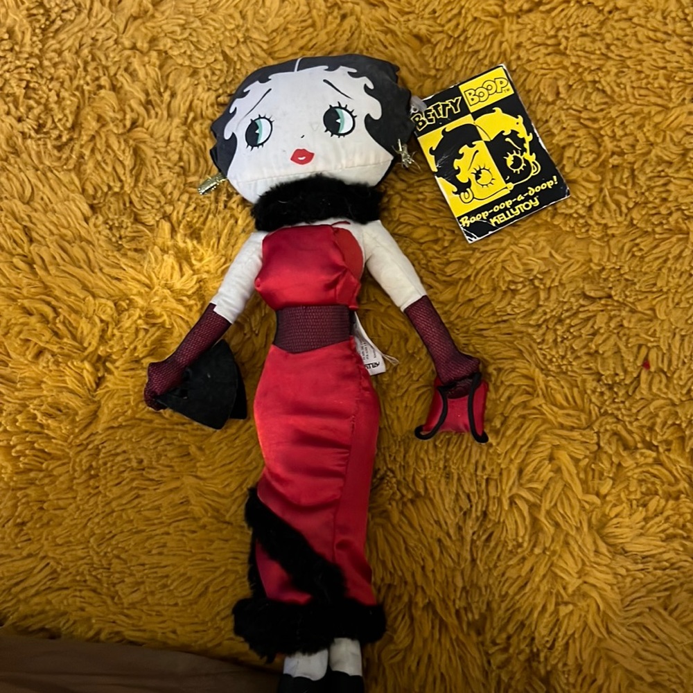 Betty boop figurine